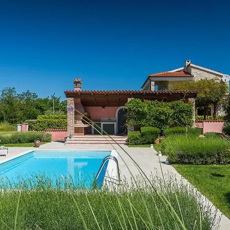 Holiday home Maddalena Porec